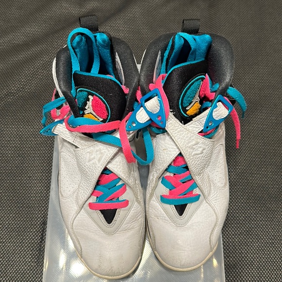 Jordan 8 - Picture 1 of 6